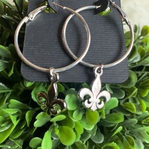 Silver tone hoop earrings lever back with Fleur de lis charm